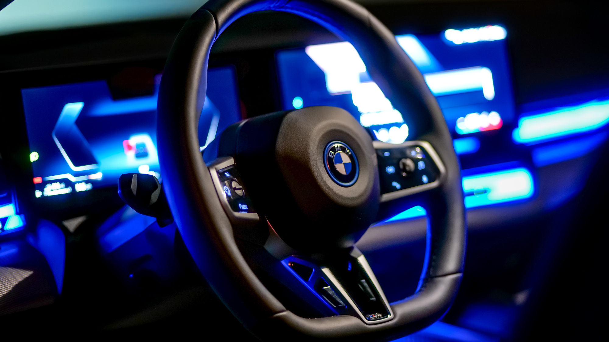 2026 BMW 550e review.