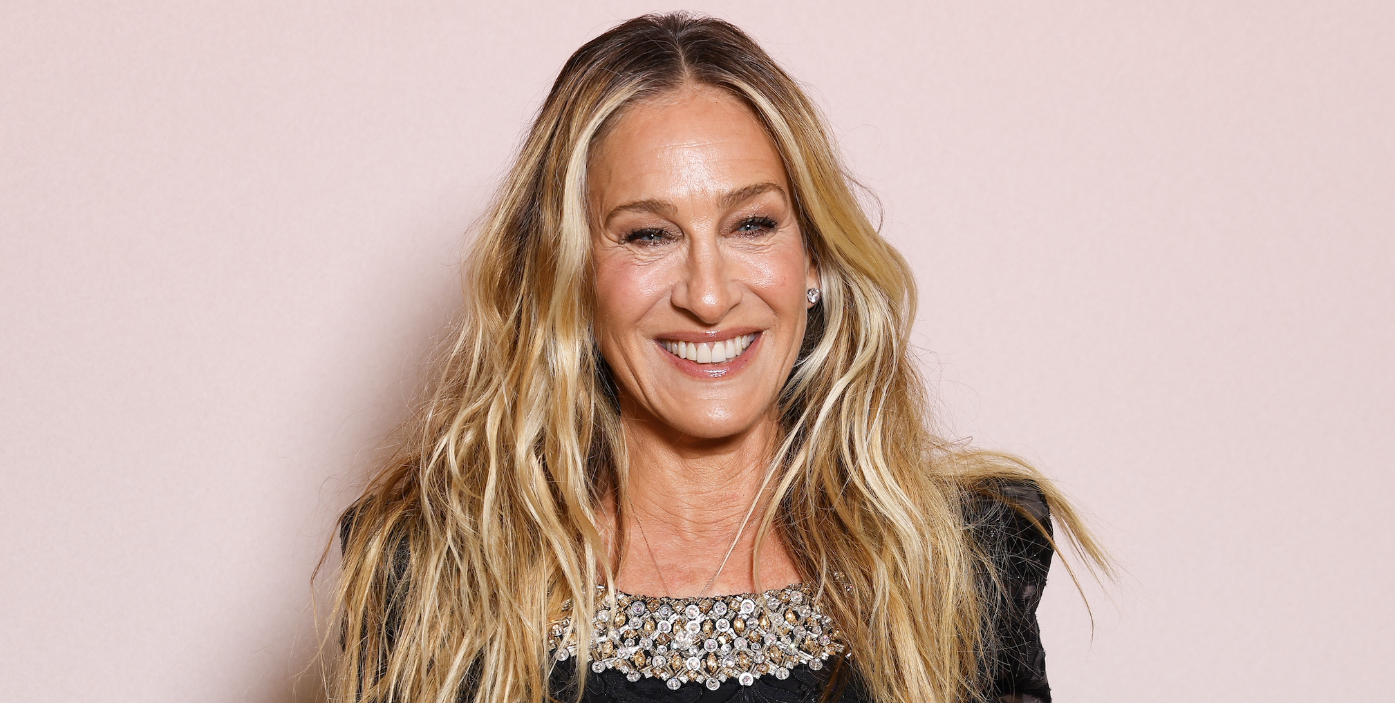 Sarah Jessica Parker attends the "And Just Like That…" Season Three Photocall at Hotel Napoleon on May 29, 2025 in Paris, France.