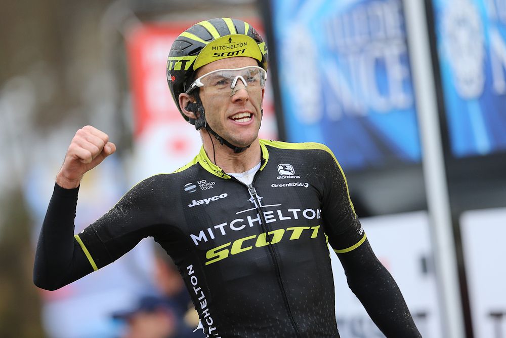 Simon Yates wins stage 7 at Paris-Nice