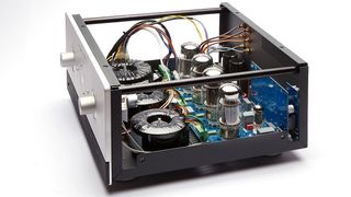 Copland CTA407 integrated amp