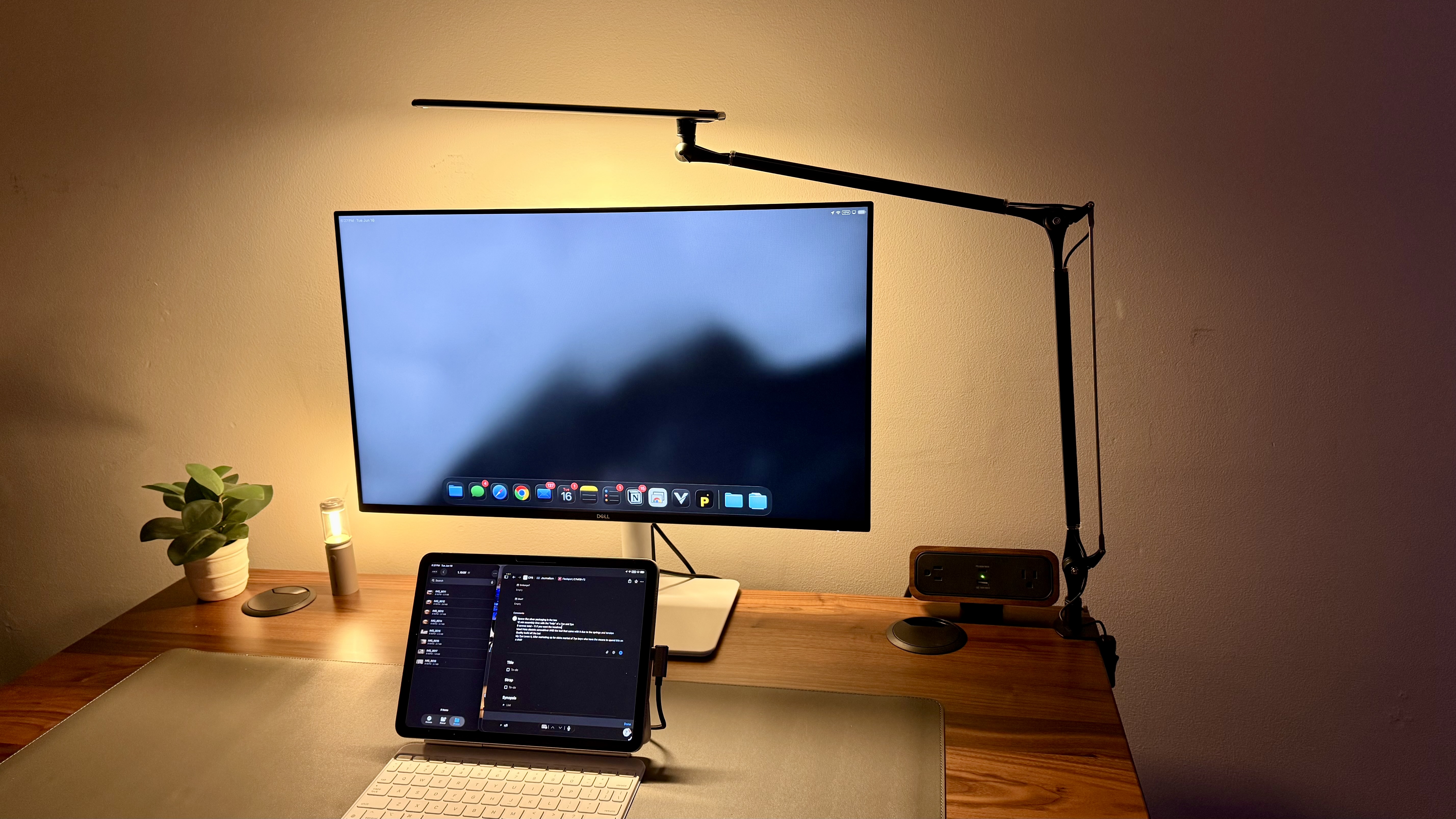 Dell | Monitor 27 Plus