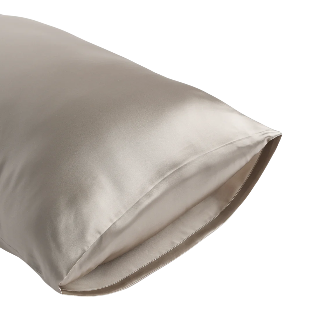 Silk Pillowcase - White / Standard