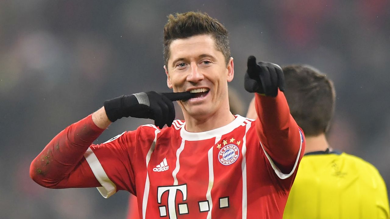 Robert Lewandowski transfer news Chelsea Man Utd Liverpool