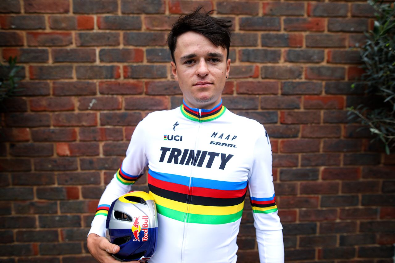 Tom Pidcock shows off his rainbow stripes