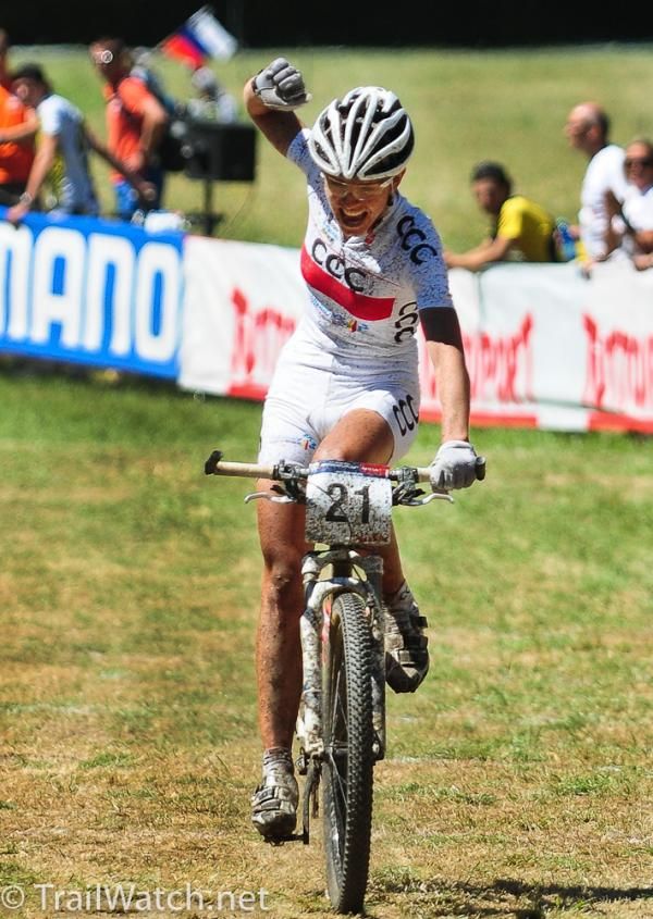 Maja Wloszczowska (CCC Polkowice) wins the World Cup in Val di Sole