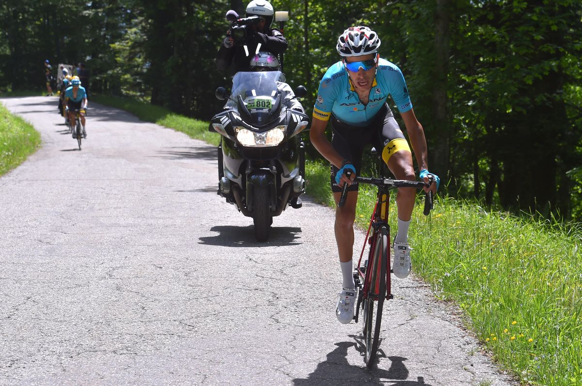Fabio Aru attacks on the Mont du Chat during the Dauphine