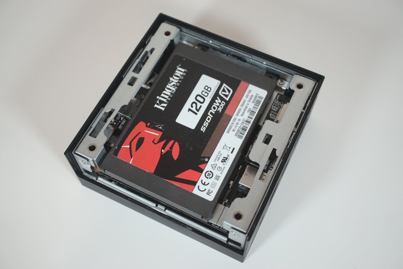 ASUS PN51 Mini PC