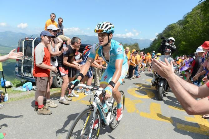 Jakob Fuglsang (Astana) bridged up to Daniel Martin on the final climb of stage 9