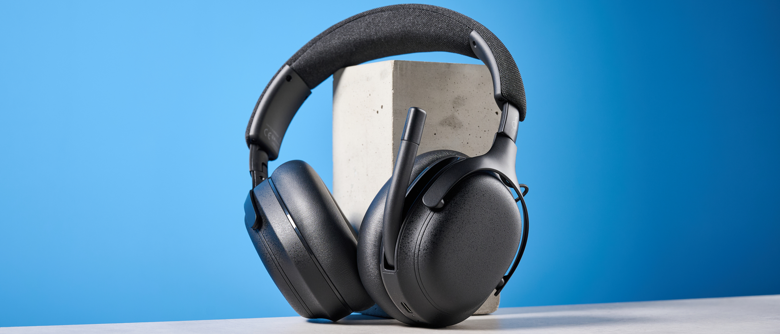 Final VR3000 EX wireless gaming headset