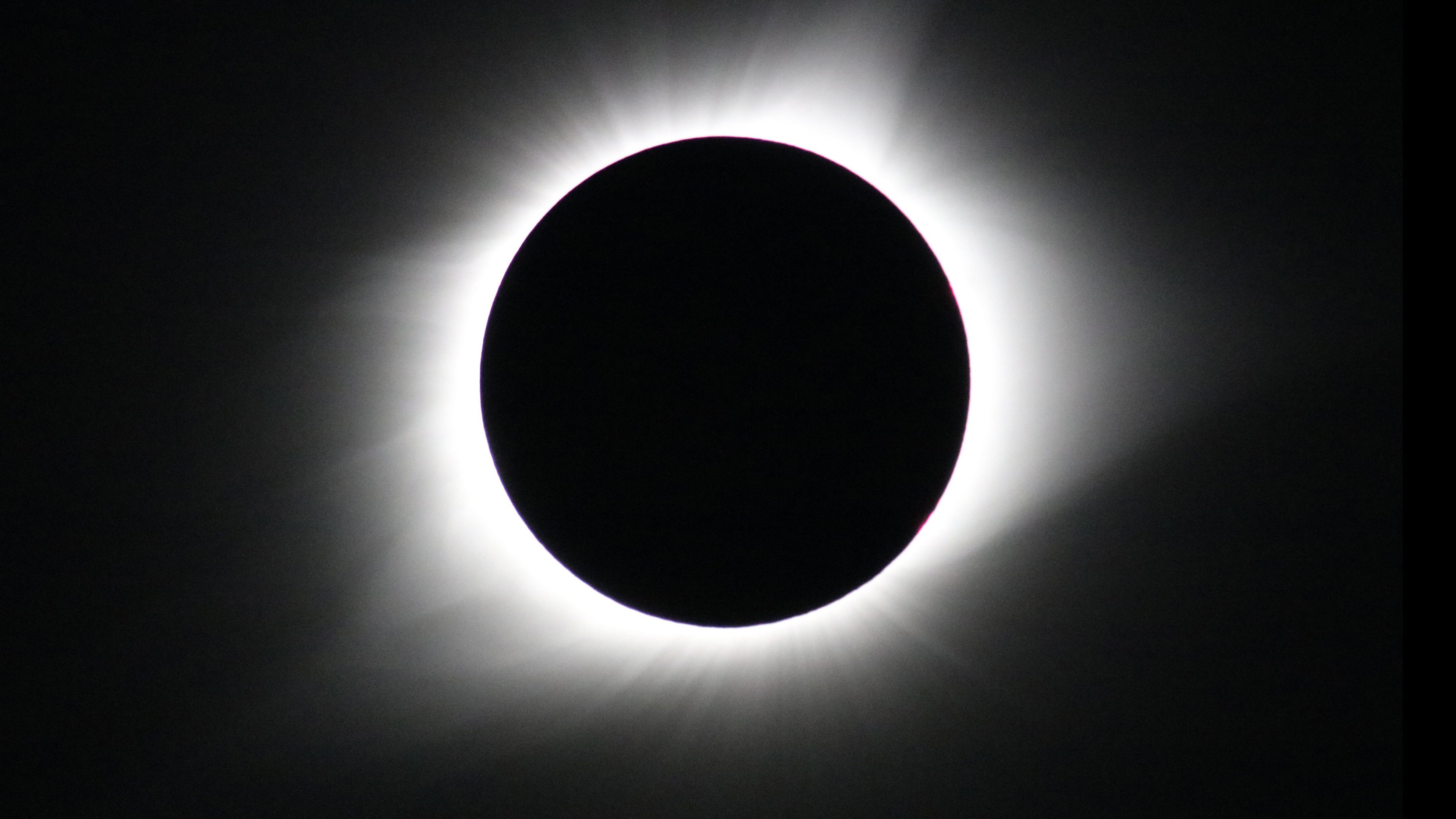 Heres how to watch the 2024 total solar eclipse from anywhere in the world — no safety goggles needed