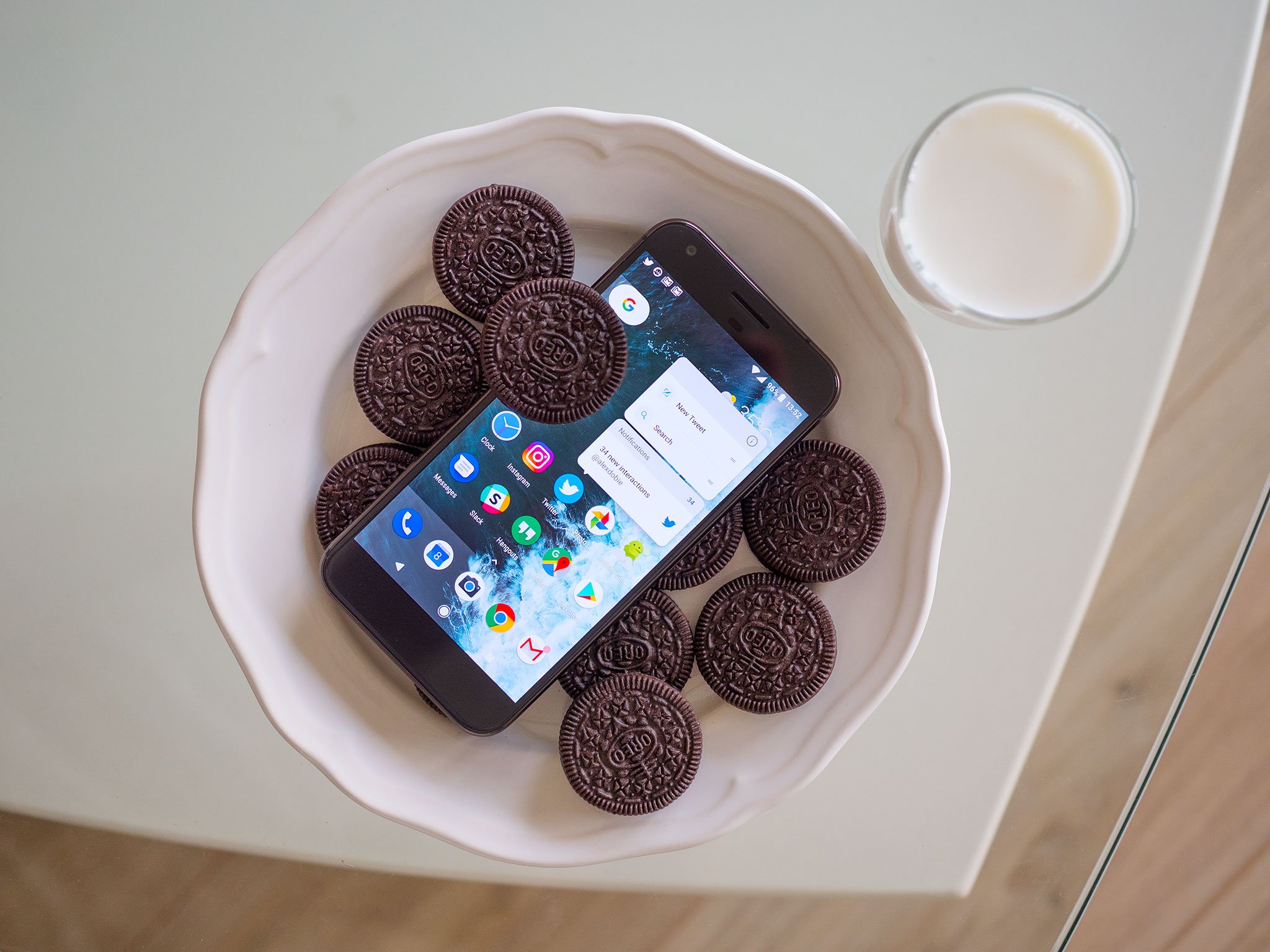 Galaxy oreo. Орео 8.1.0. Андроид 8 Орео. ОС Android 8.0 (Oreo). Android 8.0 / 8.1 Oreo.