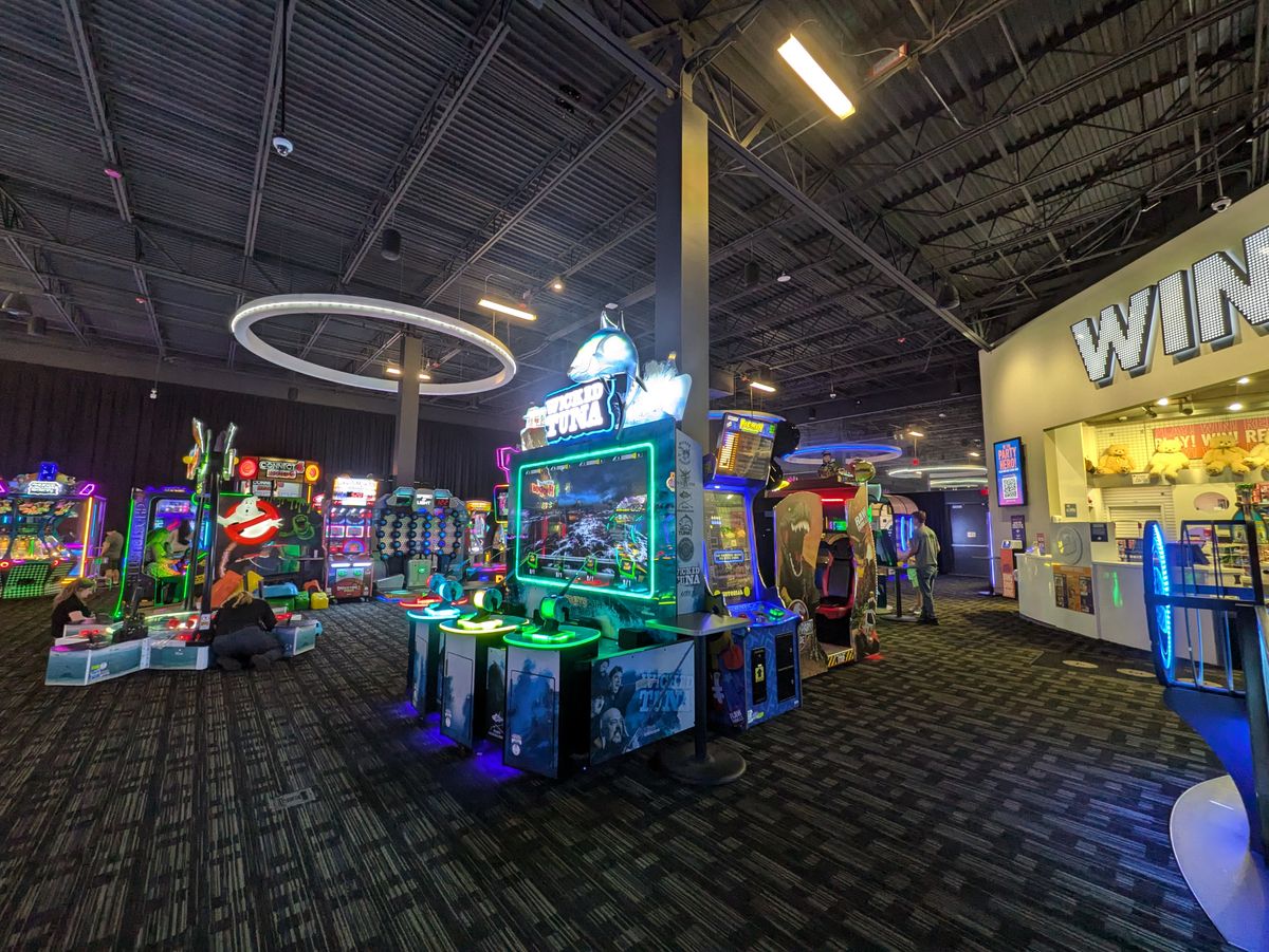Low light camera samples from the Google Pixel 8a's ultrawide camera