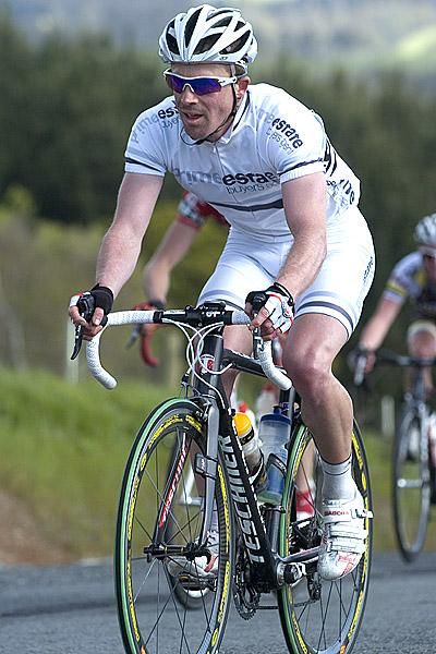 New Zealand's Brett Tivers (Prime Estate Buyers Agent) gets over the short but steep climb out of Lebrina.