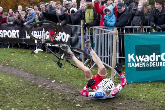 Kevin Pauwels hits the ground