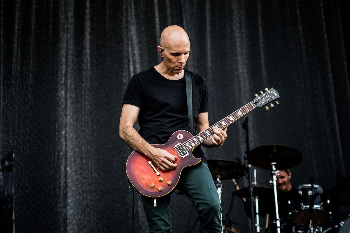 Billy Howerdel: “With A Perfect Circle, I was always concentrating on