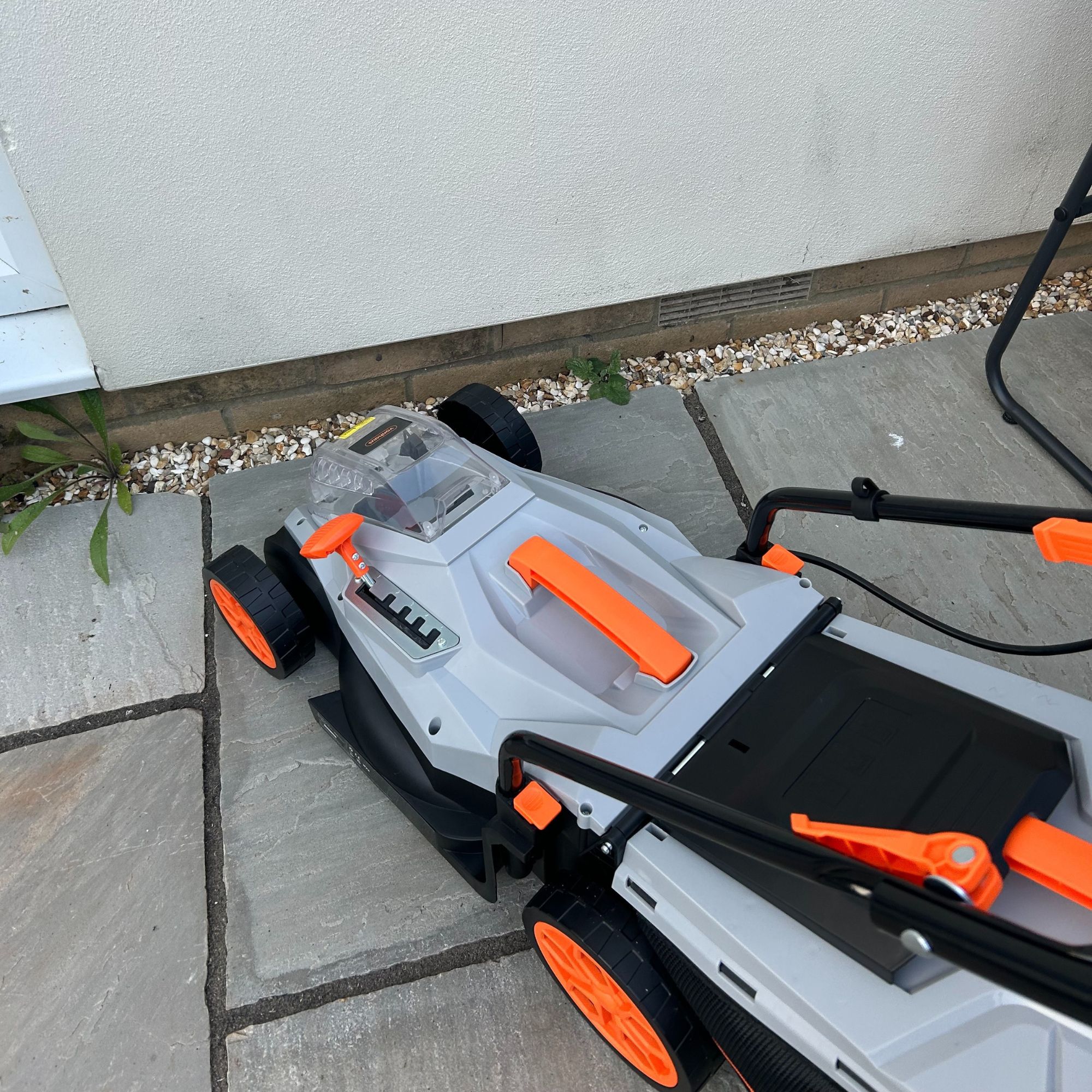 Vonhaus Cordless Lawn Mower 40V - assembled