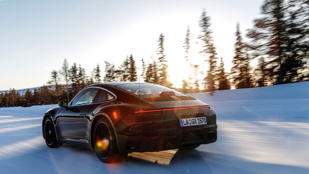 Porsche 911 992