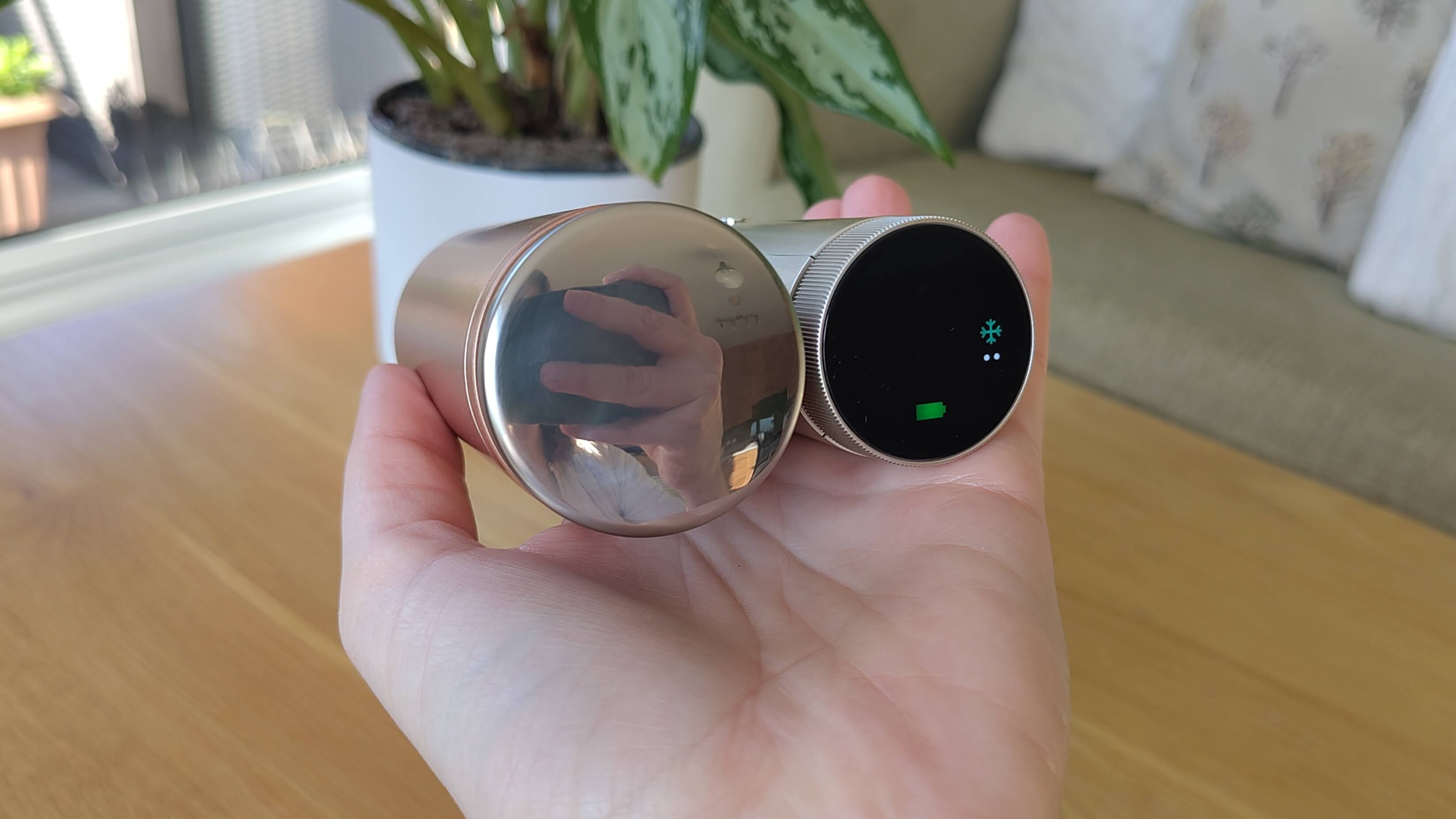 Shark ChillPill with cooling plate attachment