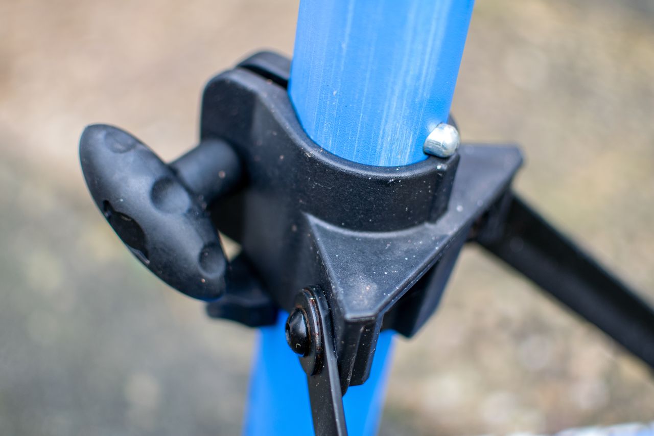 A Park Tool PCS 9.3 workstand