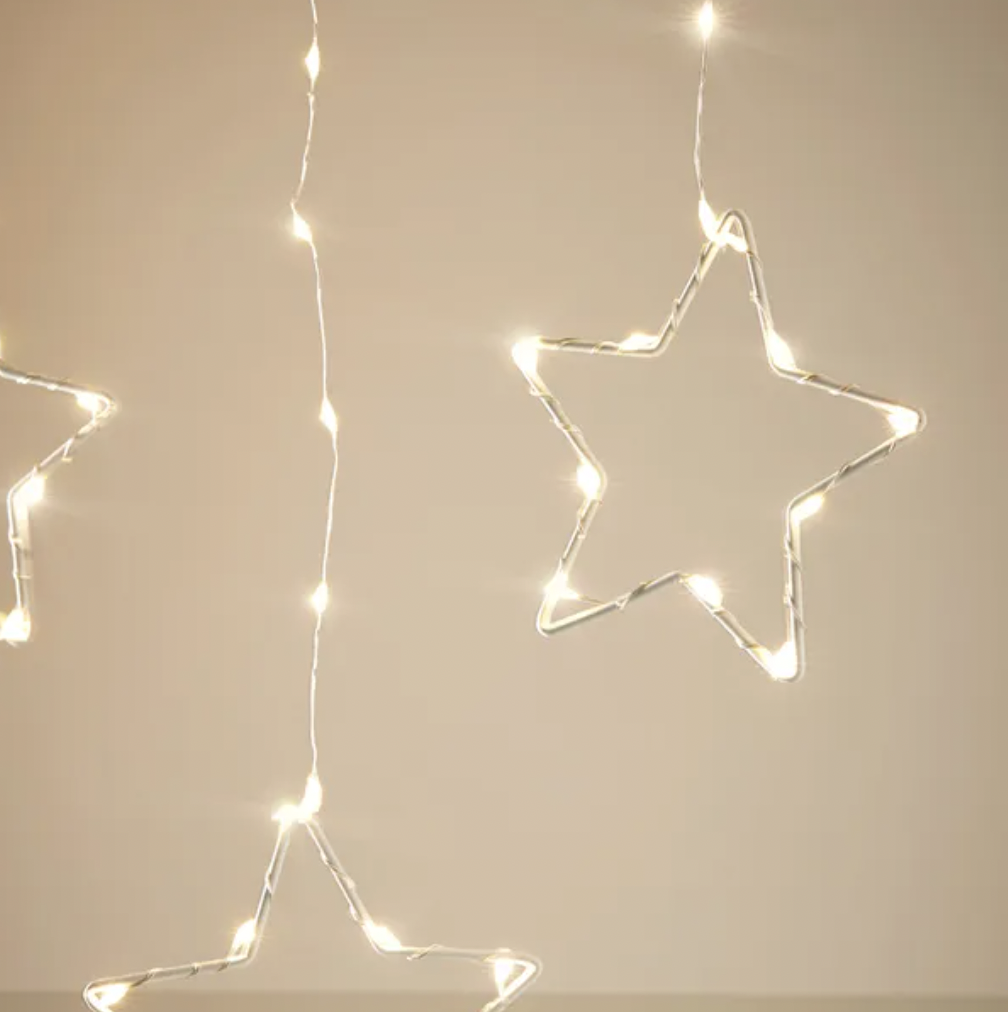 Extendable Twinkling Curtain Lights - Stars
