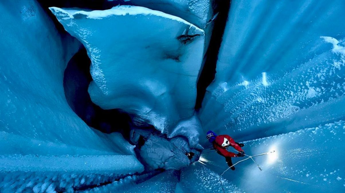 caving