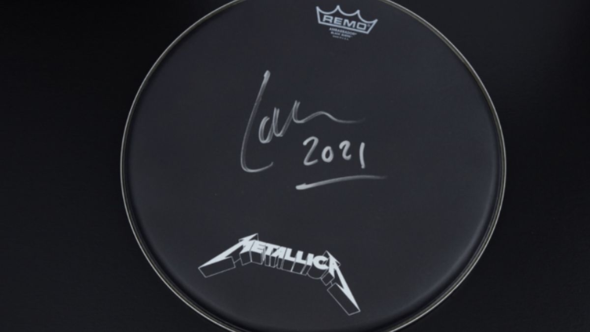Tama Ltd Edition Lars Ulrich Black Album Signature Snare
