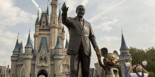 Walt Disney World Walt and Mickey's statue
