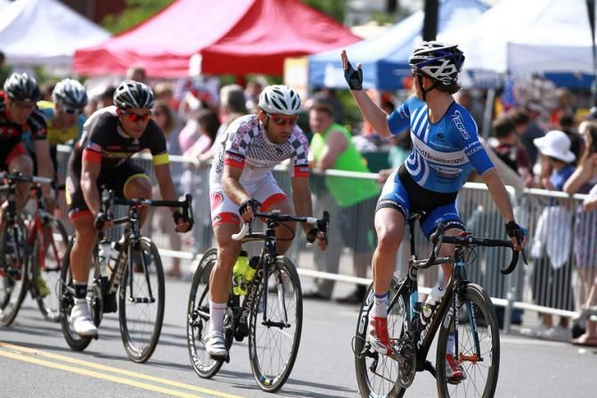 A United Healthcare rider summons the troops to the front lines
