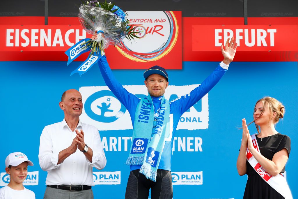 Cort takes the blue jersey