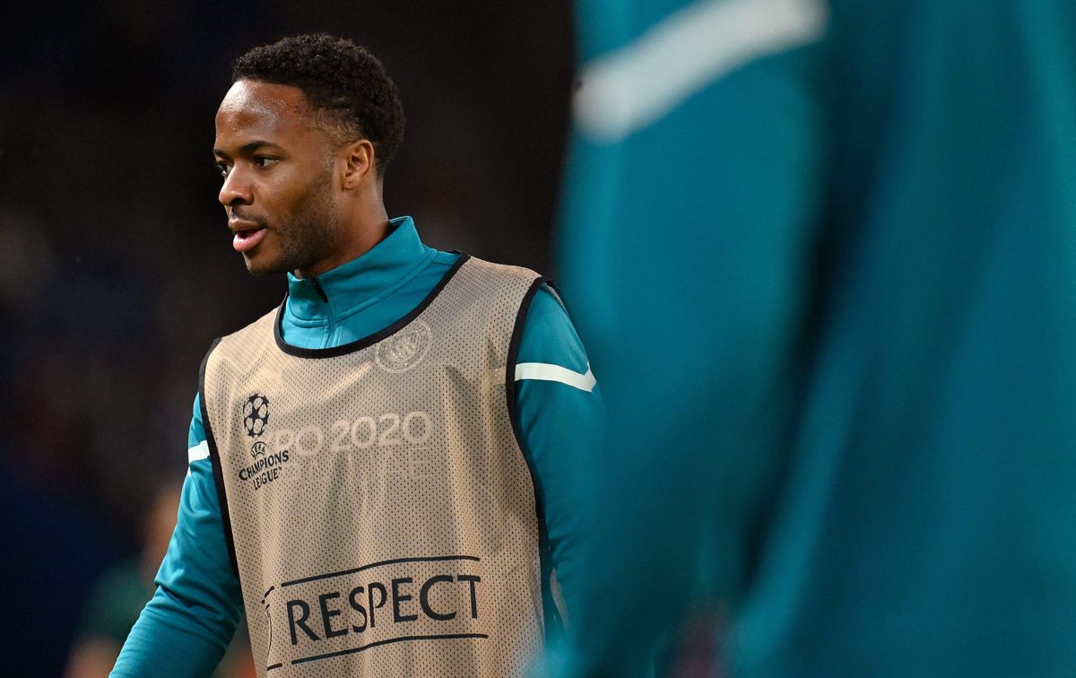 Manchester City forward Raheem Sterling warming up