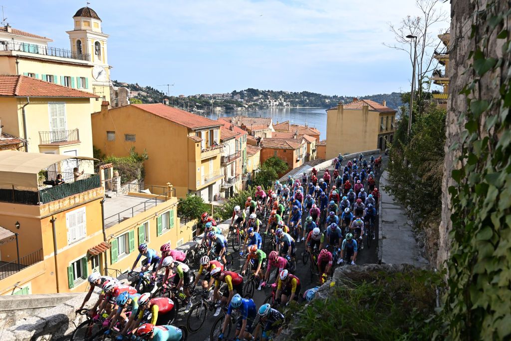 VILLEFRANCHESURMER FRANCE FEBRUARY 23 A general view of the peloton prior to the 57th Tour des Alpes Maritimes et du Var 2025 Stage 2 a 1318km stage from VillefranchesurMer to Vence 327m on February 23 2025 in VillefranchesurMer France Photo by Billy CeustersGetty Images