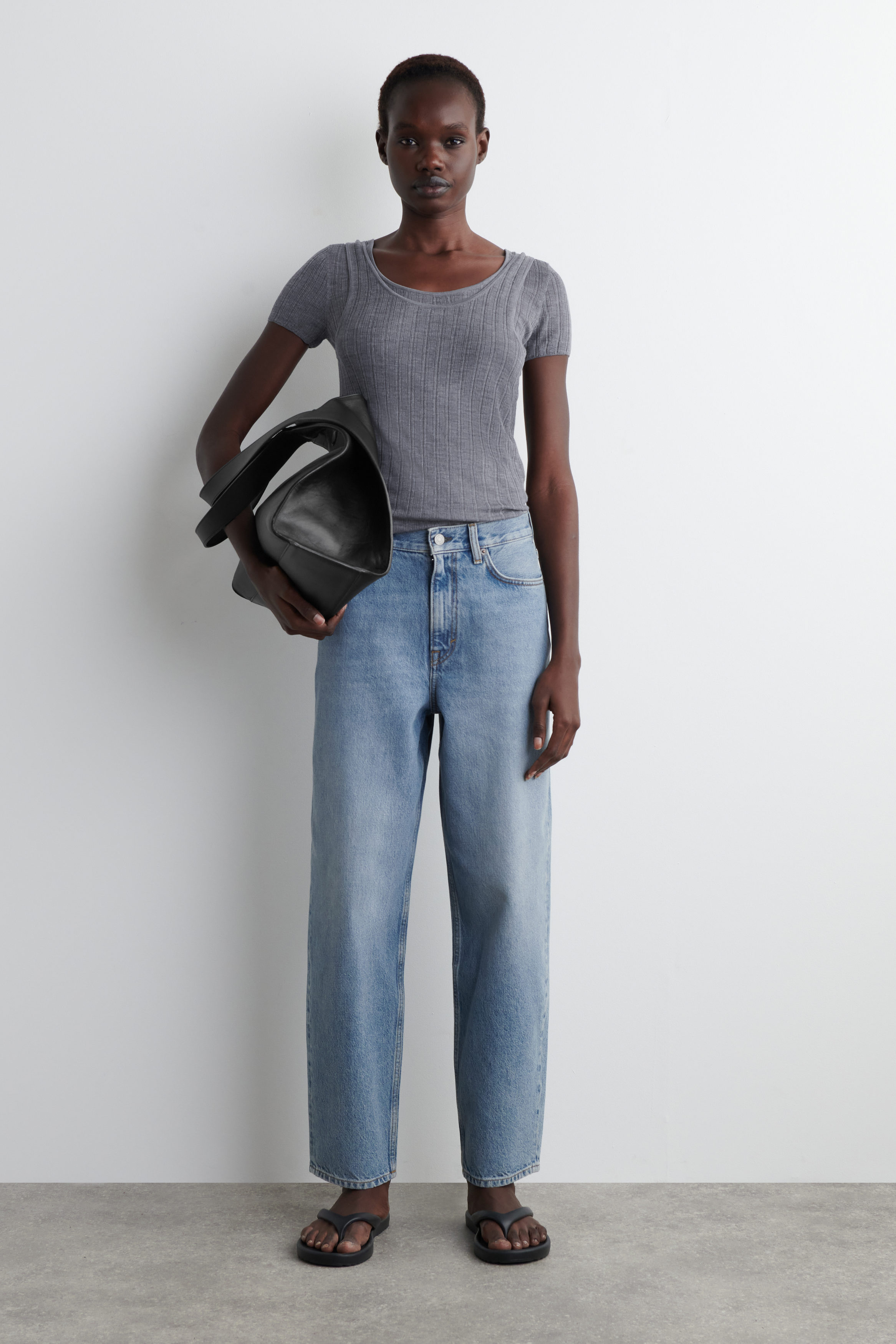 Arch Tapered Jeans