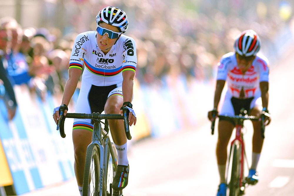 World Champion Sanne Cant was fourth in Bern