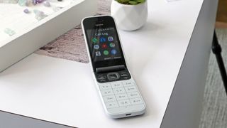 Nokia 2720 4G