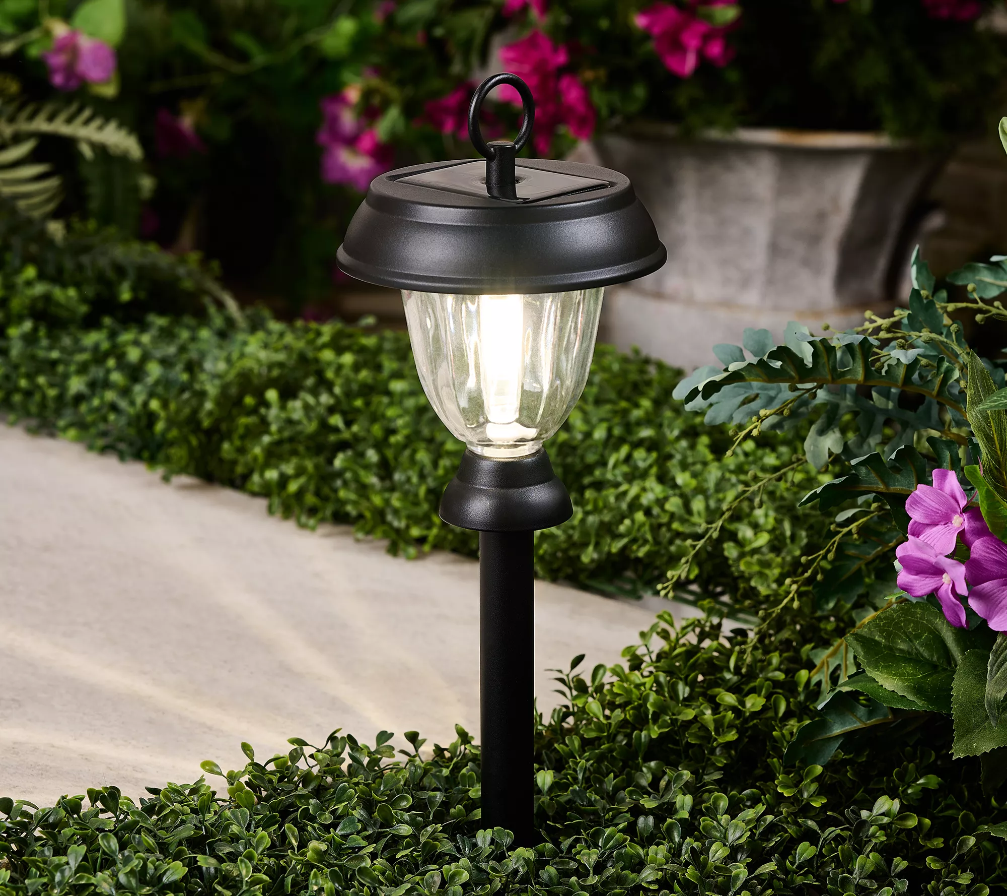 Energizer 8pc 3-In-1 Solar Pathway Lights With 360-Degree Filament Bulb