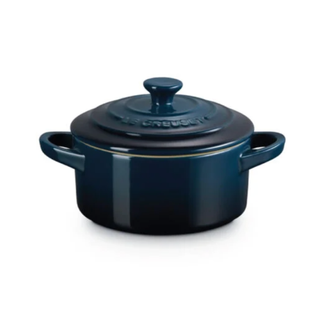 Signature Braiser in Nuit by Le Creuset