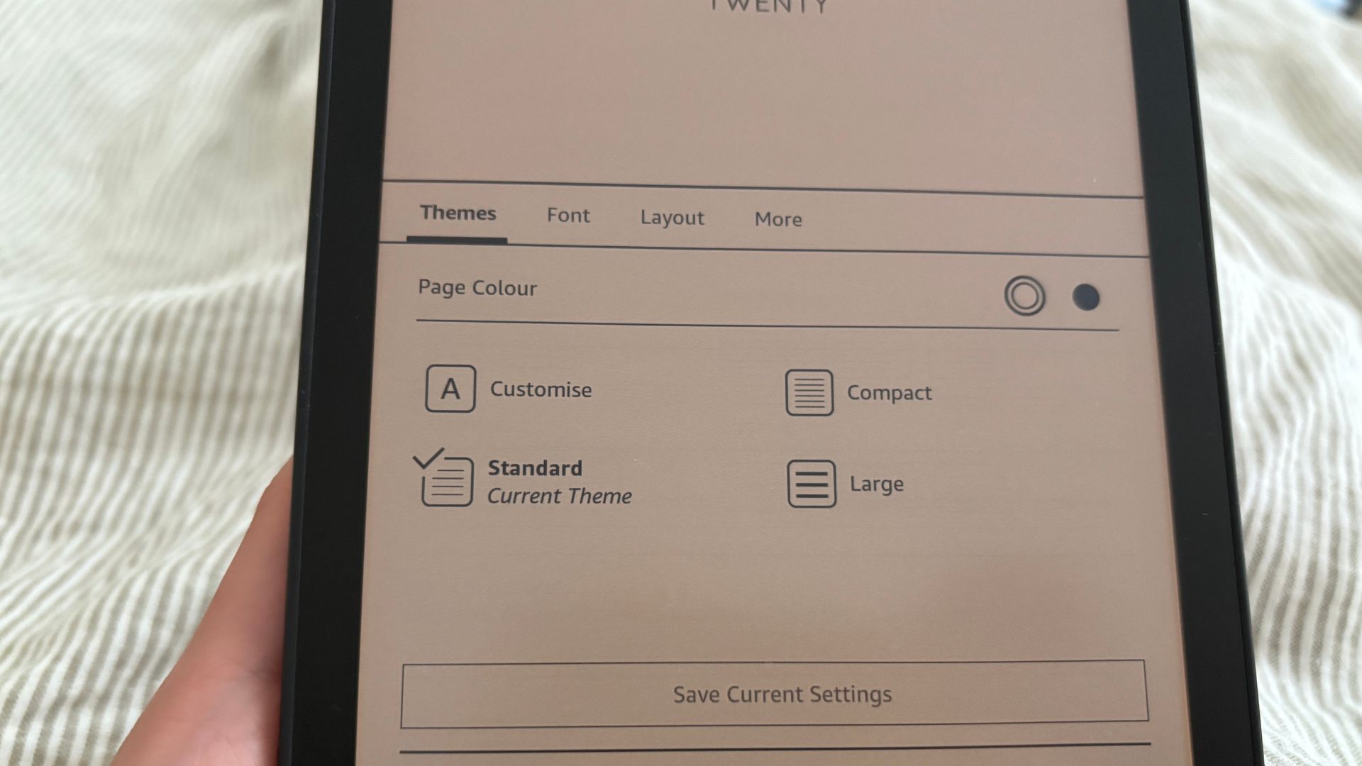 Controls on the Kindle Colorsoft