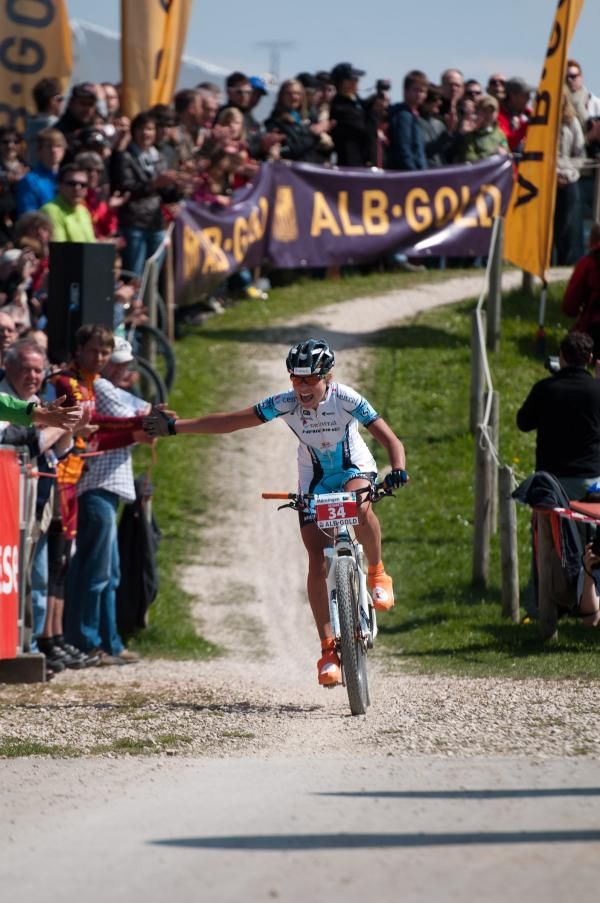 Elisabeth Brandau (Central Haibike Pro Cycling) wins the women's race