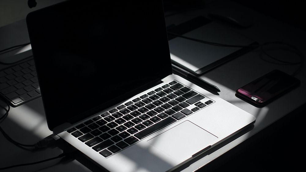 A black screen on MacBook Pro