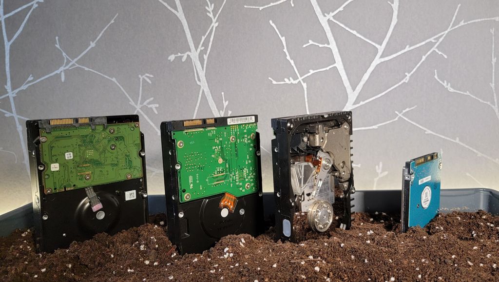 Best Chia Plotting PC Builds What You Need to Farm Chia Coin Tom's