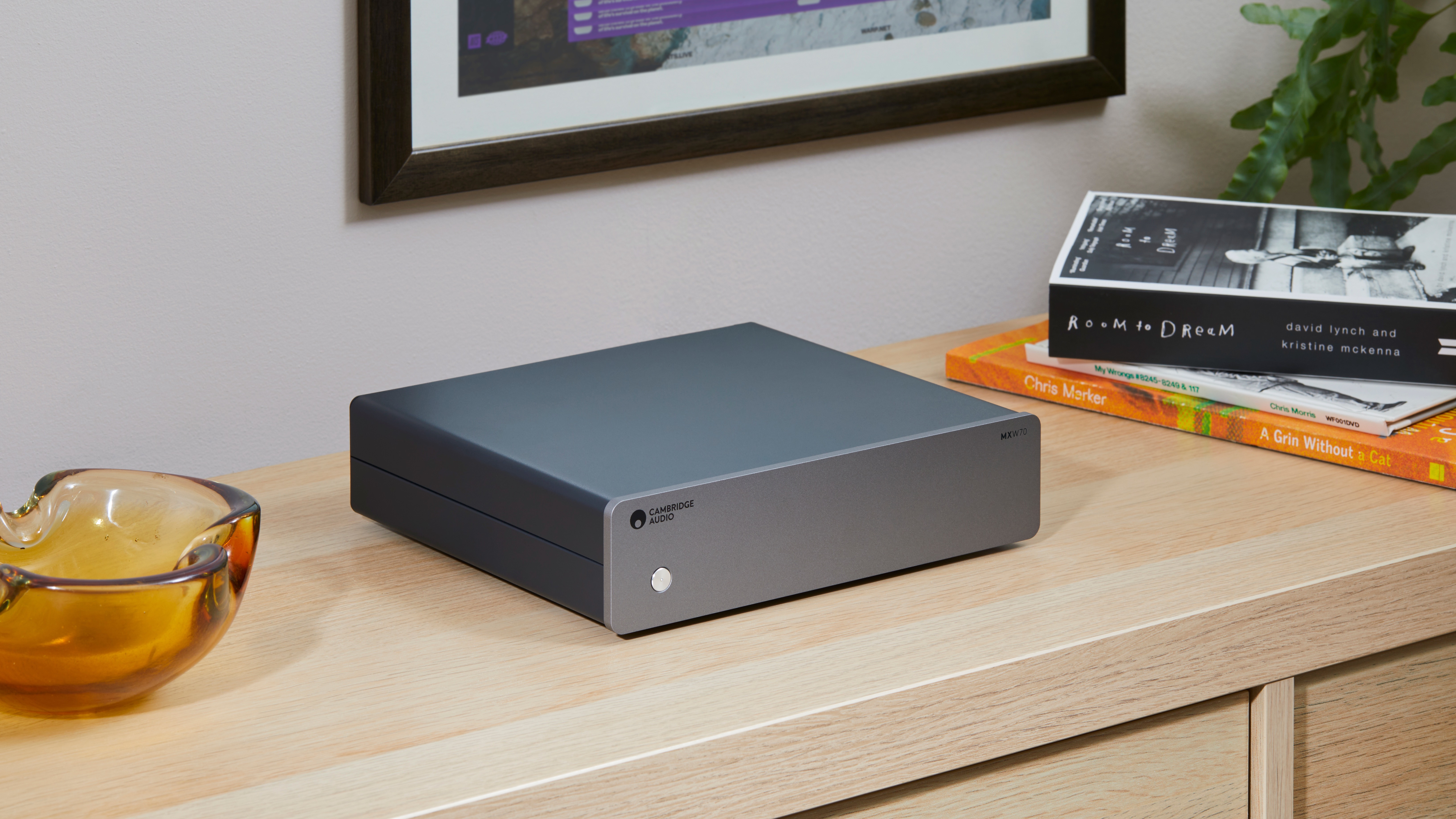 Cambridge Audio MXW70 power amplifier
