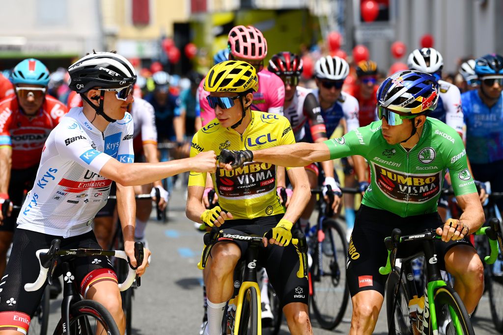 PEYRAGUDES FRANCE JULY 20 LR Tadej Pogacar of Slovenia and UAE Team Emirates White Best Young Rider Jersey Jonas Vingegaard Rasmussen of Denmark and Team Jumbo Visma Yellow Leader Jersey and Wout Van Aert of Belgium and Team Jumbo Visma Green Points Jersey prior to the 109th Tour de France 2022 Stage 17 a 1297km stage from SaintGaudens to Peyragudes 1580m TDF2022 WorldTour on July 20 2022 in Peyragudes France Photo by Tim de WaeleGetty Images