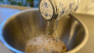 VQ Laura Ashley Hand Mixer dough