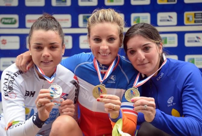 The women's podium: Audrey Cordon, Pauline Ferrand Prevot and Melodie Lesueur