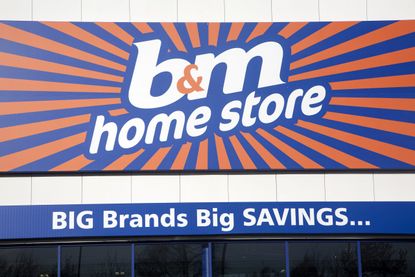 B&M storefront