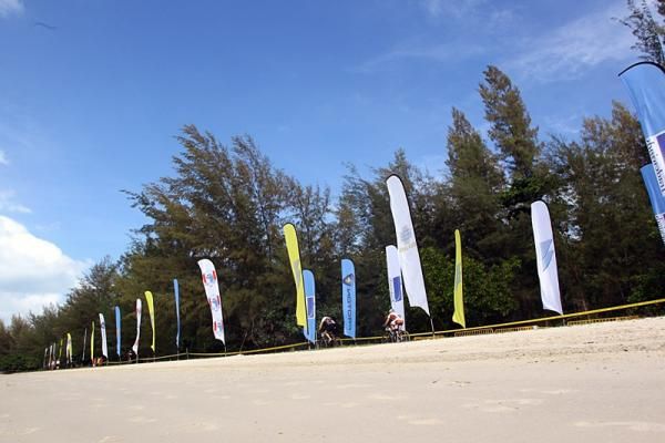 The final stage took place on a beach.