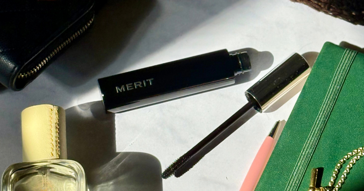 Merit Clean Volume Tubing Mascara