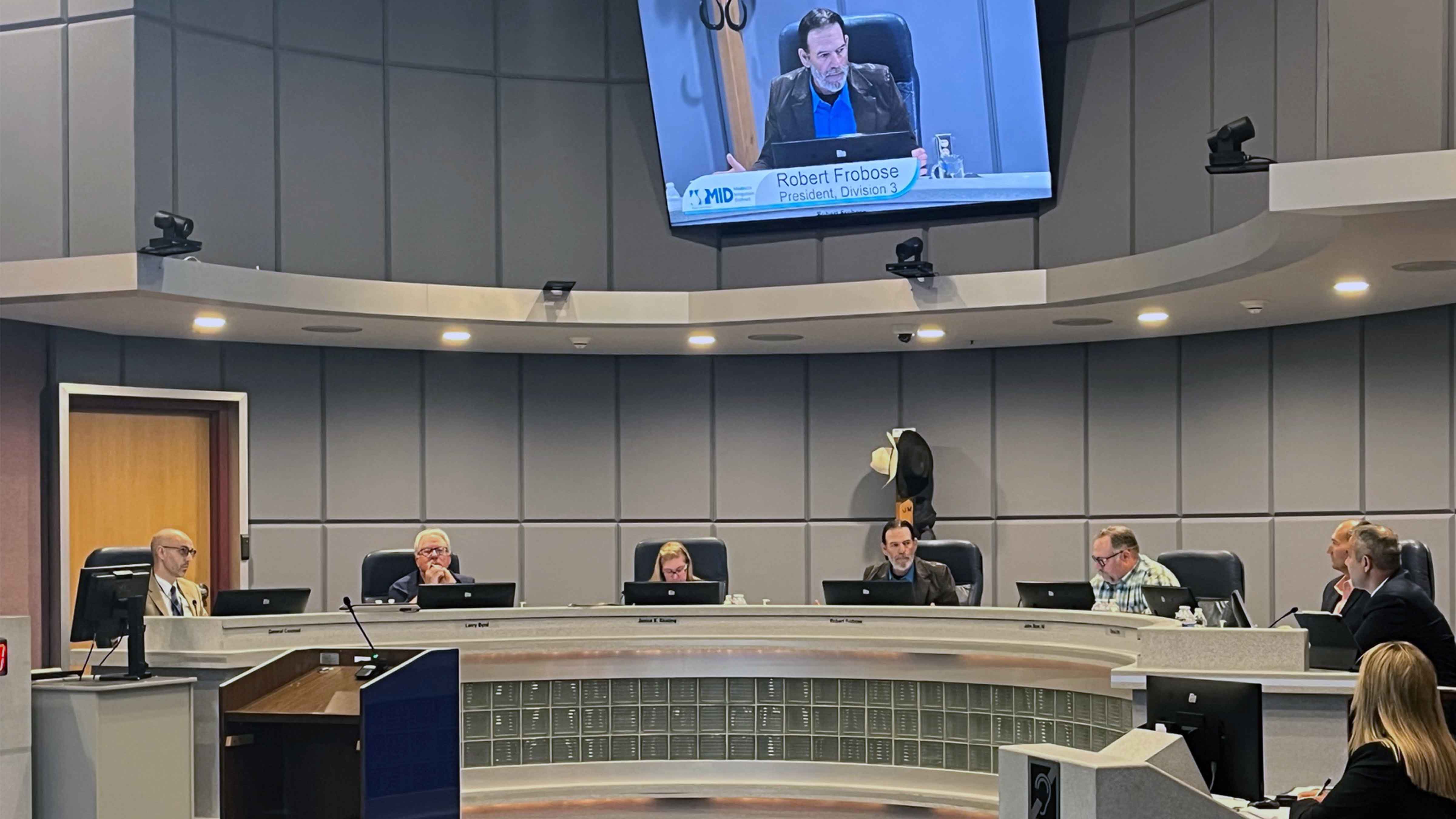 Modesto Irrigation District Public Meeting Chambers