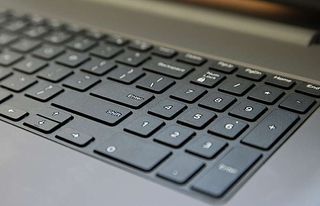 Dell Inspiron 17 5000 (2016) Keyboard