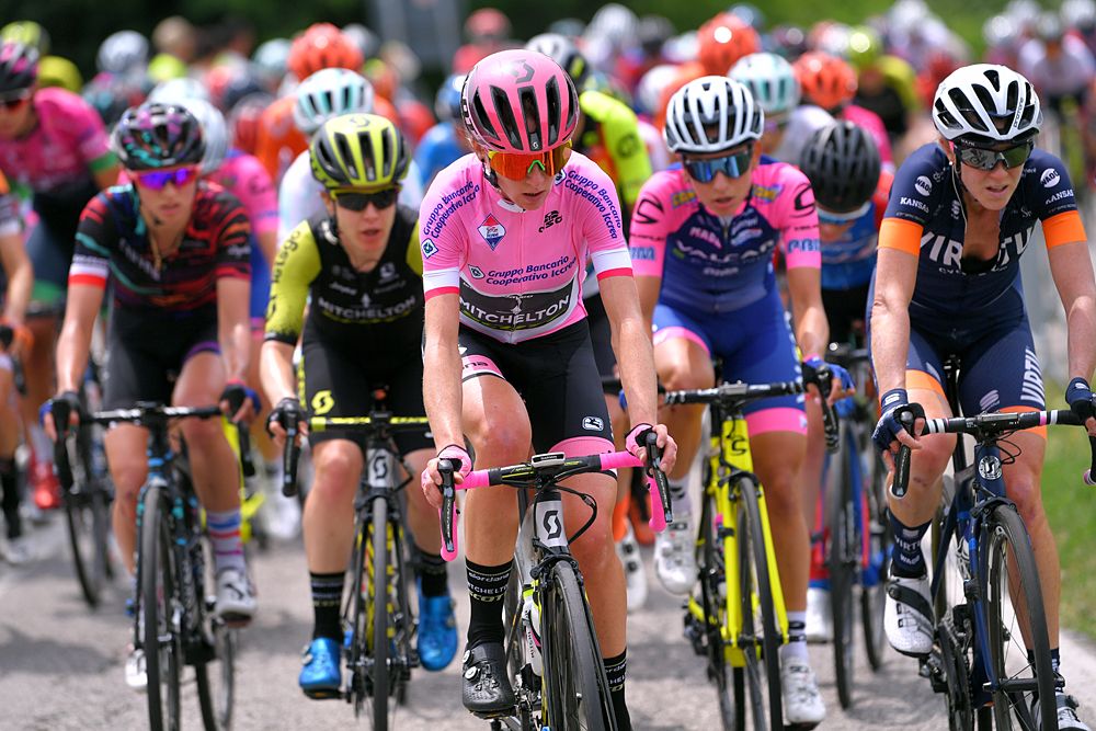 Overall leader Annemiek van Vleuten (Mitchelton-Scott) during stage 7 at the Giro Rosa